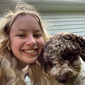 Meet your Posher, Maddy